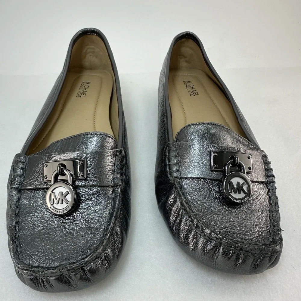 Michael Kors Women's Metallic Pewter Leather Loafers Size 7M Slip On Flats